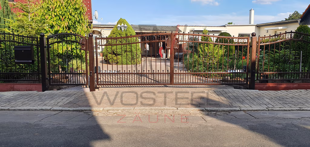 Tore, Zweiflügeliges Tor – tore-0046.avif