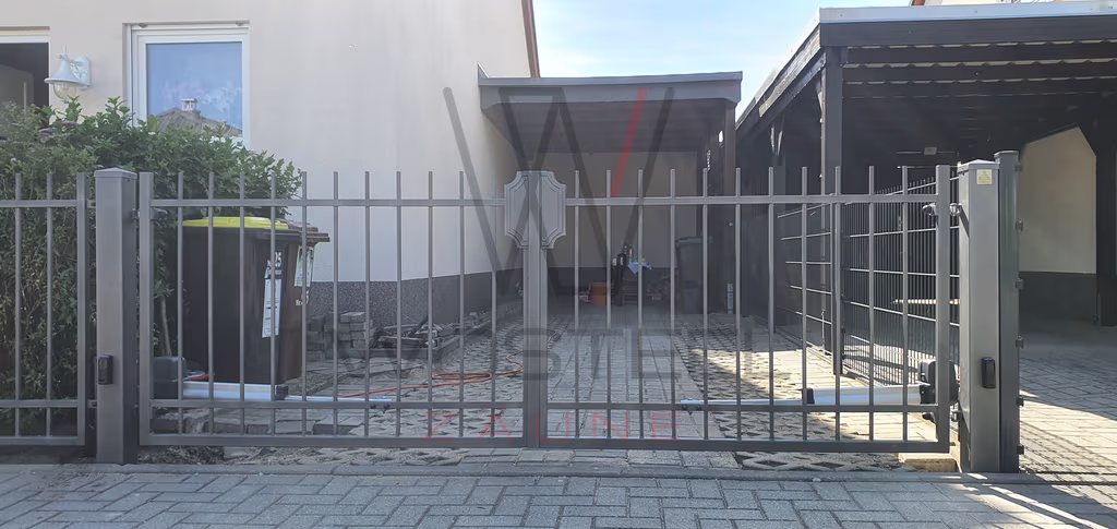 Tore, Zweiflügeliges Tor – tore-0047.avif