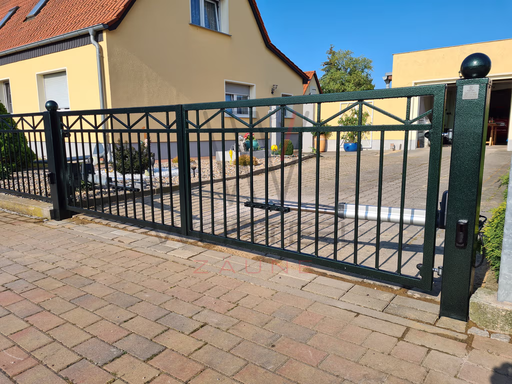 Tore, Zweiflügeliges Tor – tore-0067.avif