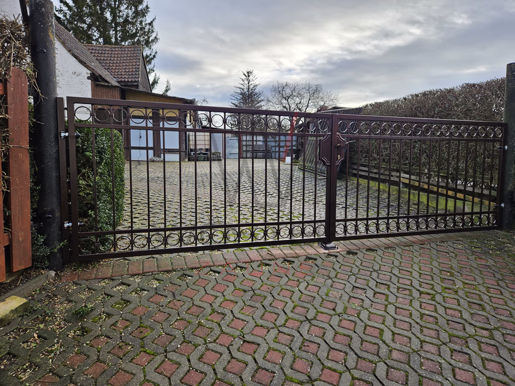 Tore, Zweiflügeliges Tor – tore-0099.avif